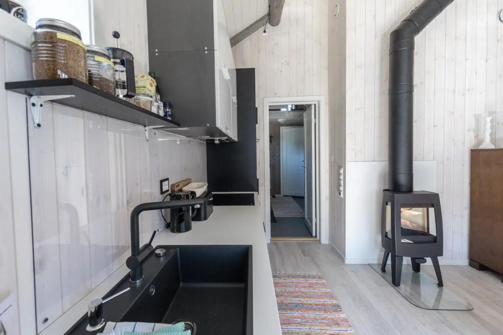 Madelhea Cabin- Seaview Lodge Reine Bagian luar foto